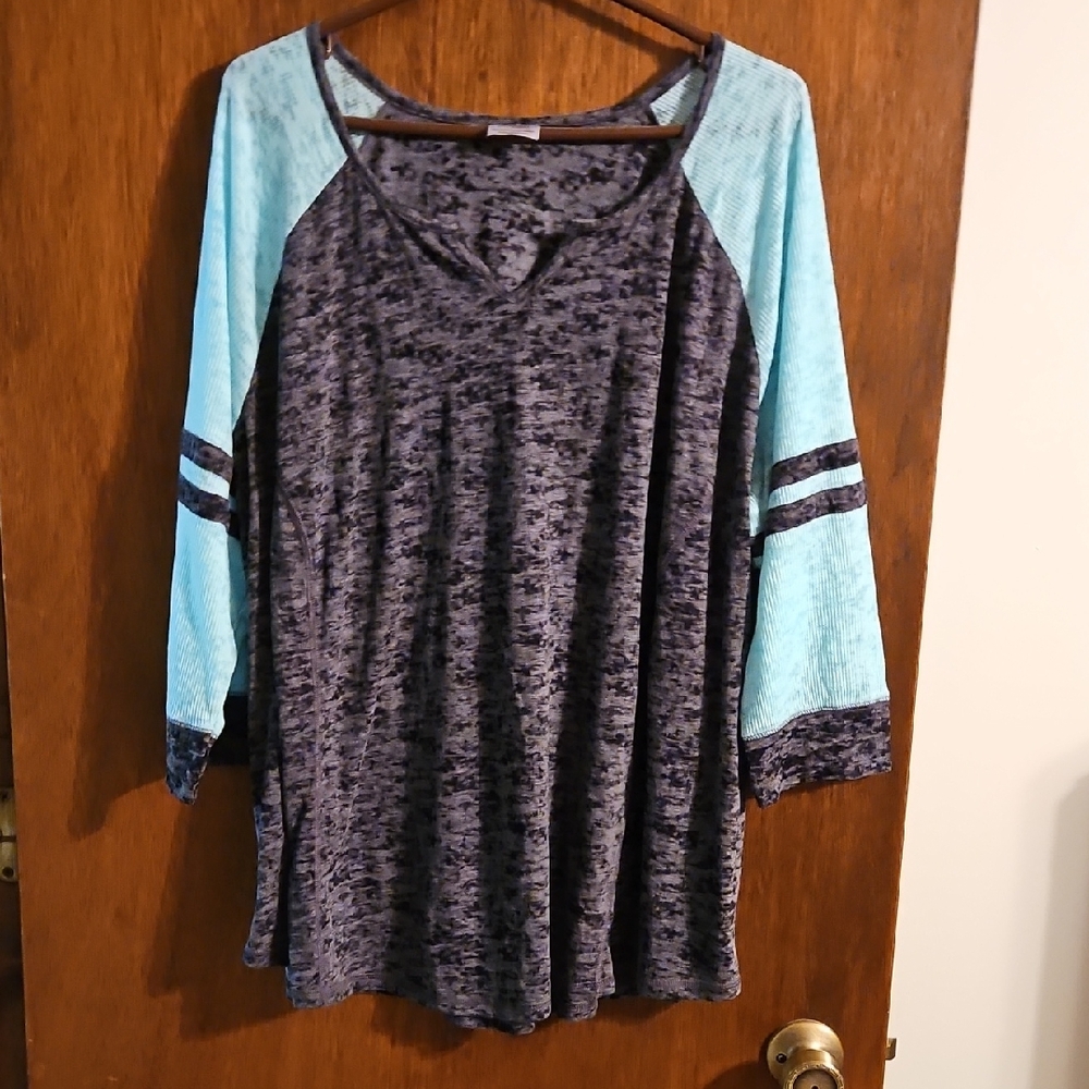 Danskin Heathered Black and Aqua 3/4 Sleeve Tee, Sz 4X